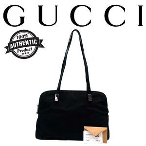 Gucci Nylon Ziper Top Shouder Bag Black